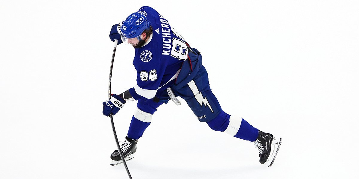 Форвард «Тампы» Кучеров стал третьей звездой недели в НХЛ