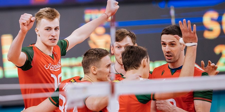 Новосибирский «Локомотив» стал бронзовым призером Суперлиги