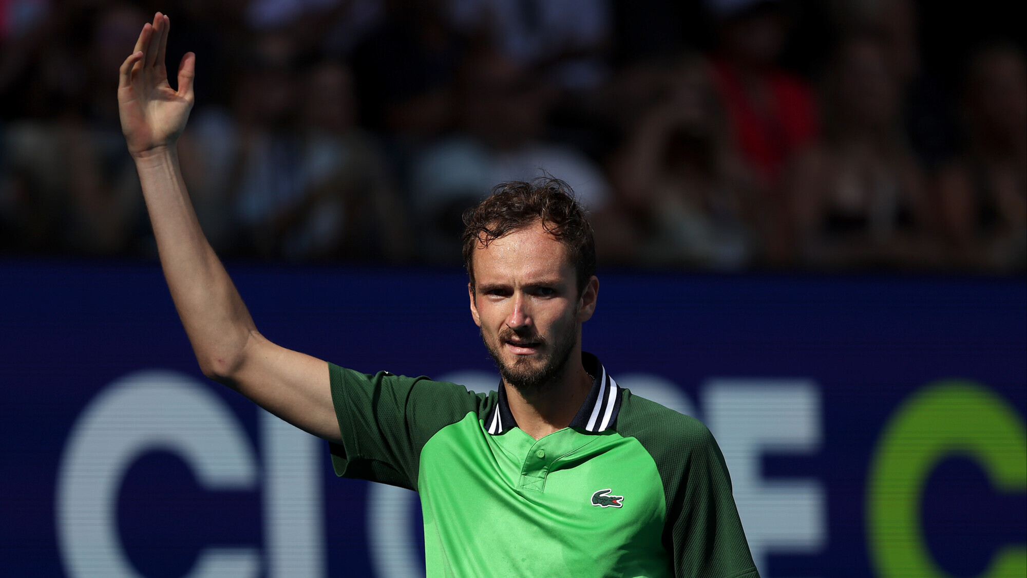 Даниил Медведев обыграл Хуберта Хуркача и вышел в полуфинал Australian Open