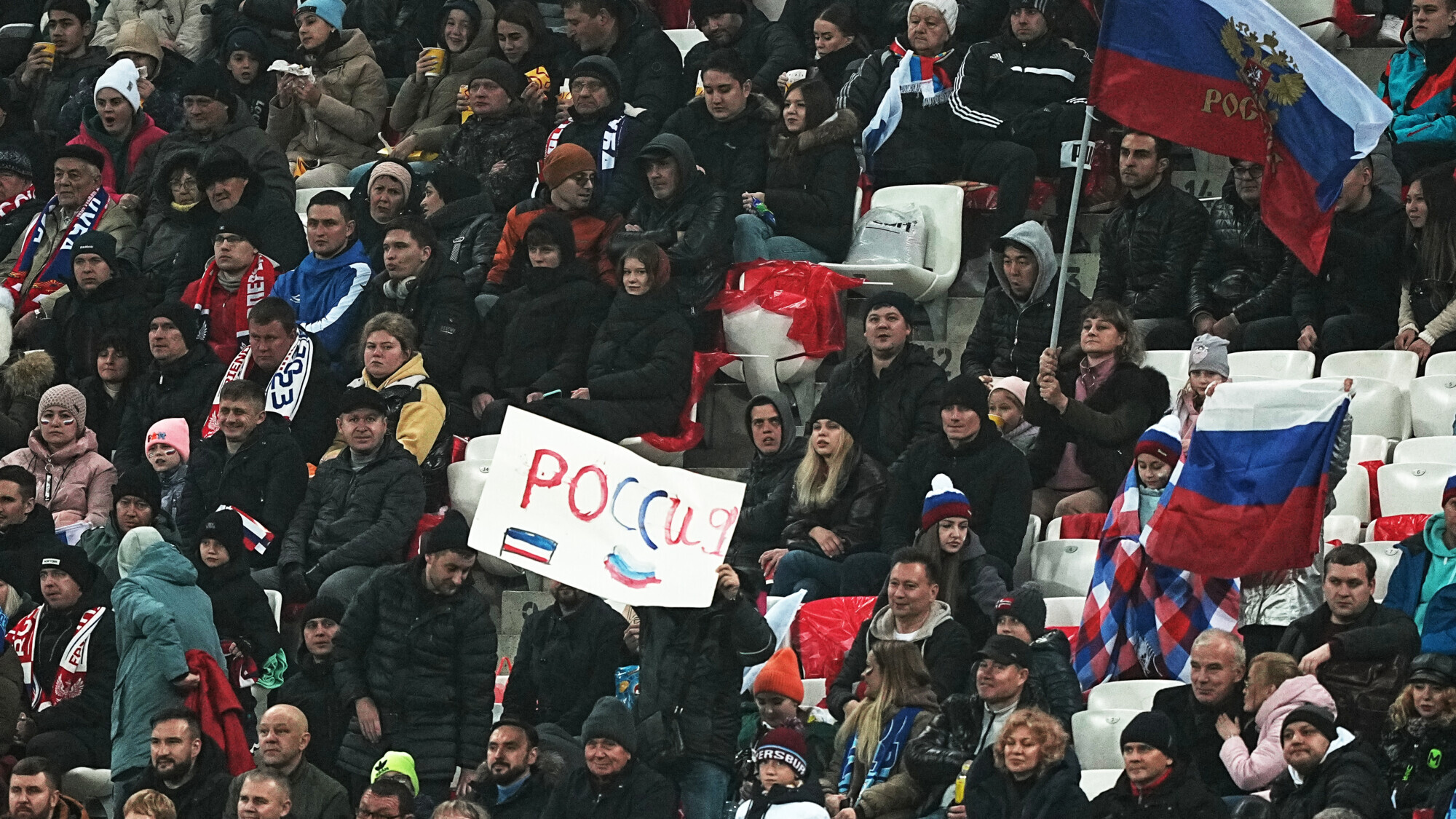 Экс‑гендиректор РФС считает хорошей идеей проводить матчи сборной за пределами Москвы