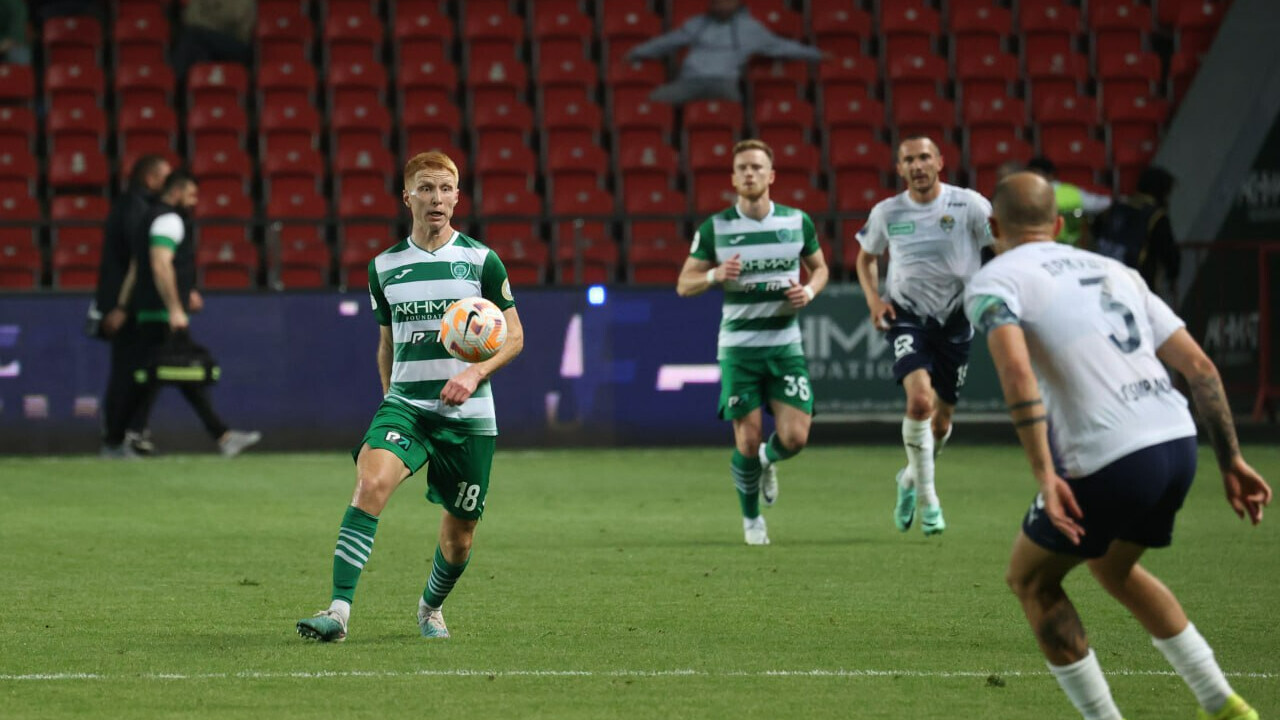 КДК РФС рассмотрит задержку начала матча между «Ахматом» и «Сочи» КДК РФС рассмотрит задержку начала матча между «Ахматом» и «Сочи»