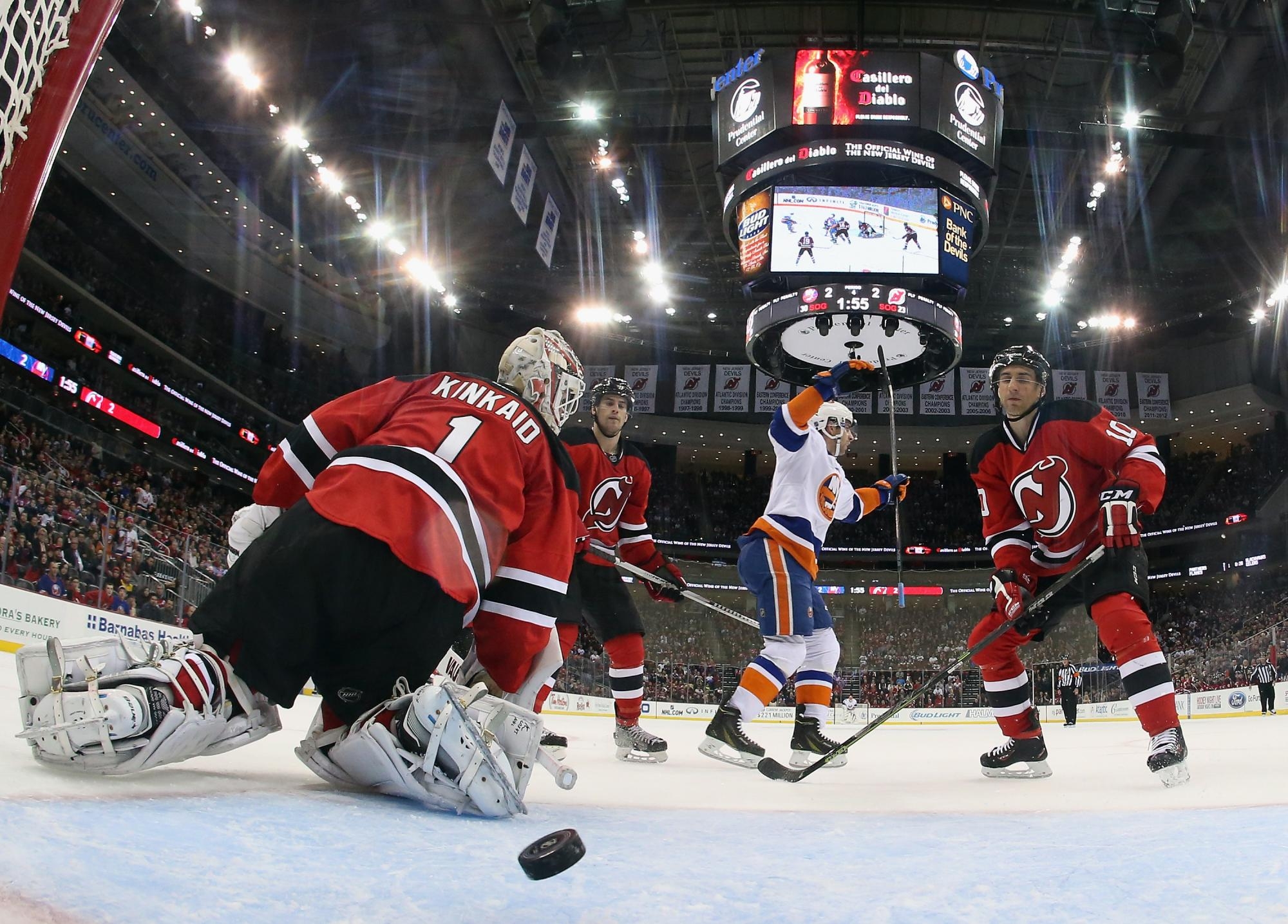 Чемпионат нхл по хоккею ком. Овертайм в НХЛ. Ледовая Арена Торонто Нью джерси. Хоккей НХЛ Эдмонтон победитель Кубка Стэнли. NHL куб.