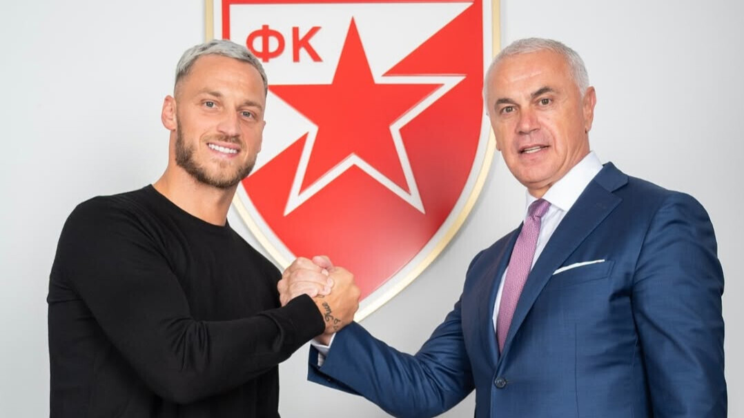 Экс‑нападающий «Интера» Арнаутович подписал контракт с «Црвеной Звездой» Экс‑нападающий «Интера» Арнаутович подписал контракт с «Црвеной Звездой»