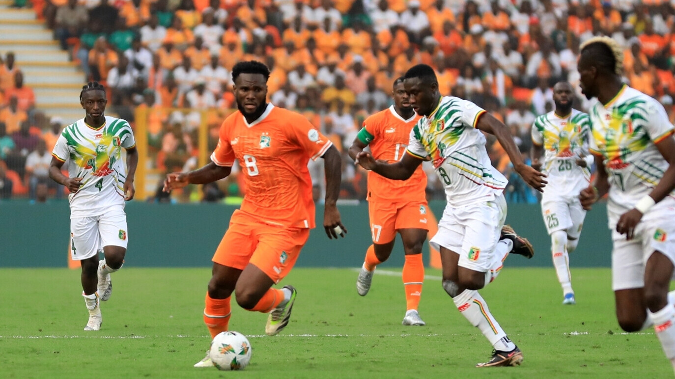 Сборная Кот‑д’Ивуара в меньшинстве в дополнительное время победила команду Мали в четвертьфинале Кубка африканских наций