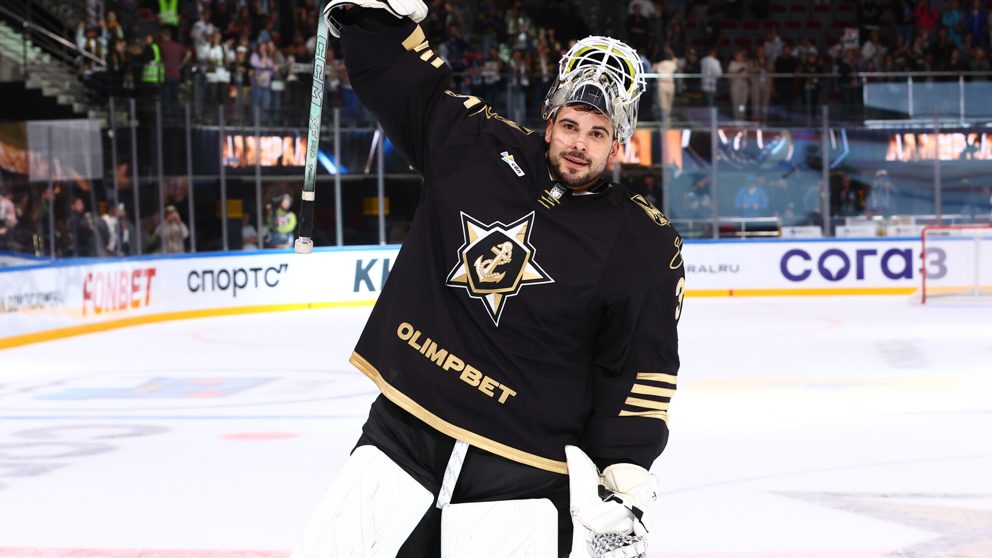 «Адмирал» внес вратаря Хуску в список травмированных