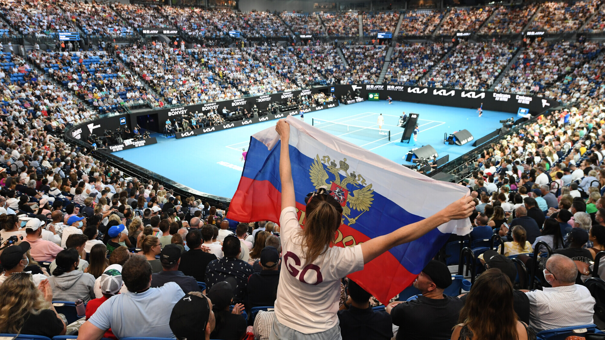 Фаната вышвырнули с Australian Open за флаг России. Вопиющее хамство  организаторов