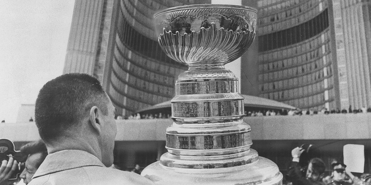Шестикратный обладатель Кубка Стэнли Ларри Хиллман умер в возрасте 85 лет