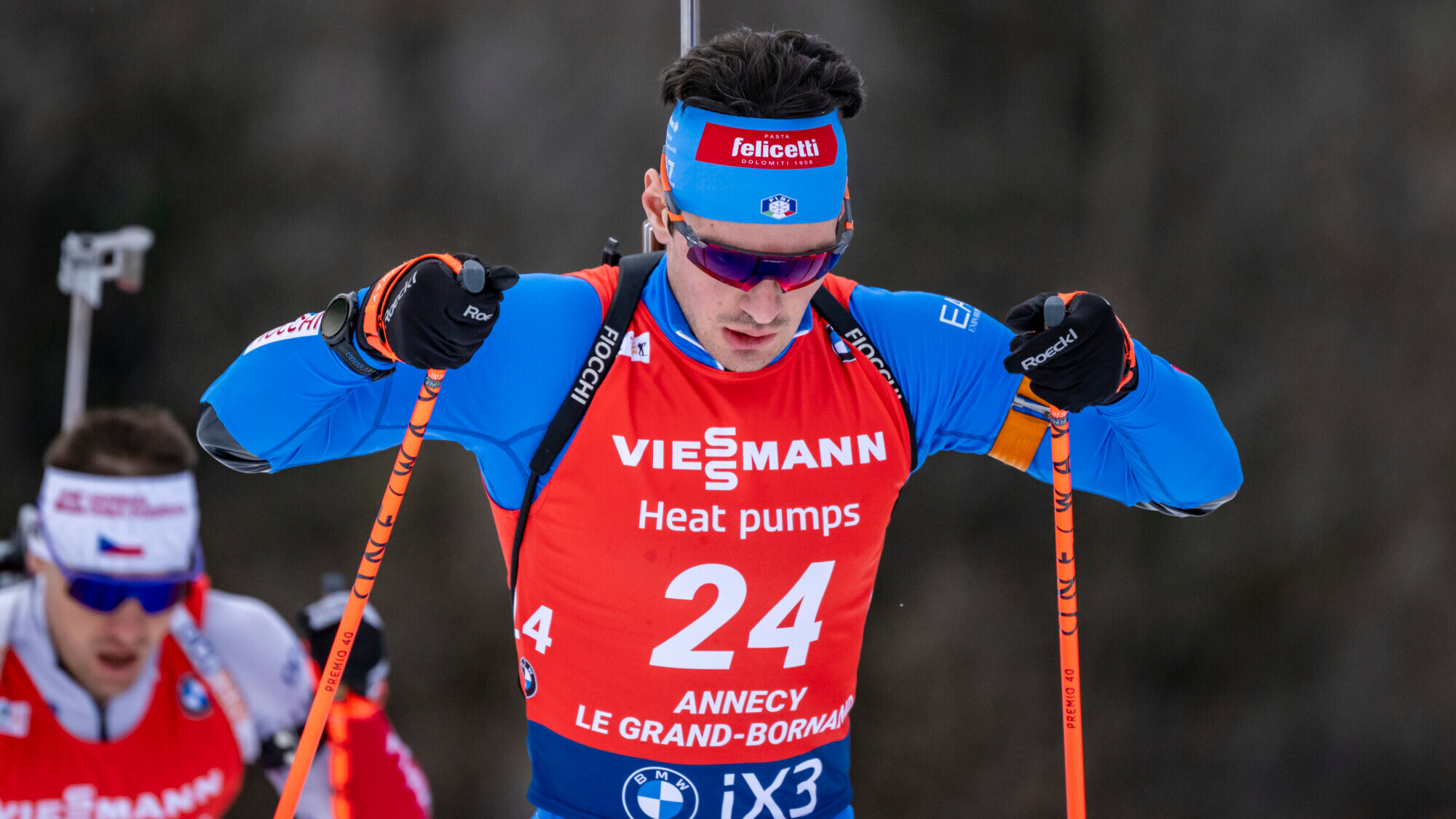 Итальянский биатлонист Джакомел выиграл масс‑старт на этапе Кубка мира в Анси