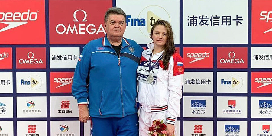 «Есть документы, которые мне обязаны показать. Они нарушают закон». Тренер Ильин прокомментировал причину переноса судебного заседания