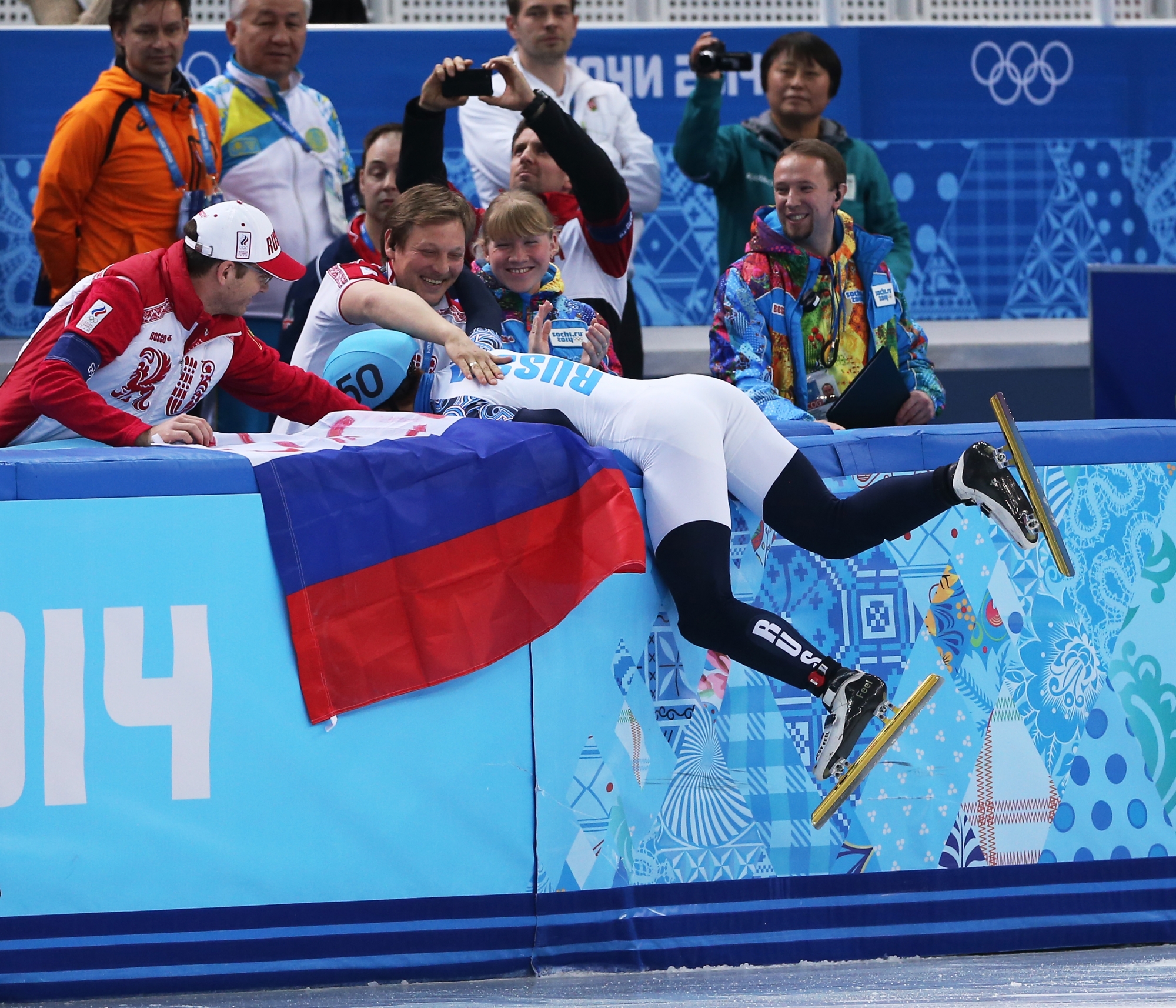 Шорт трек Олимпийский чемпион Виктор АН