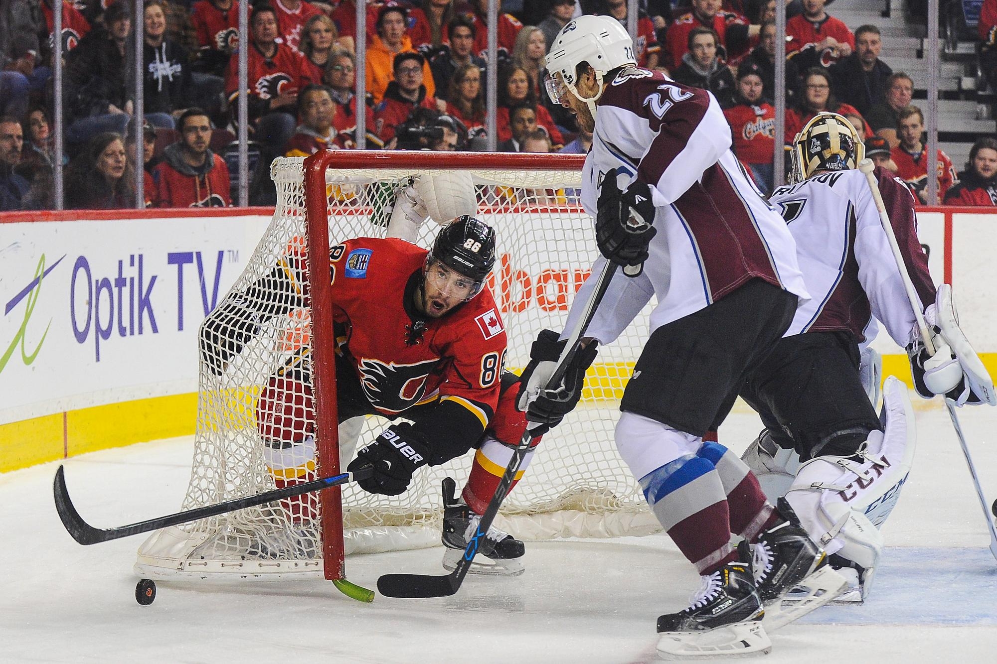 Колорадо эвеланш калгари флэймз. Colorado Avalanche NHL games. Колорадо Калгари 14 октября. 8. Колорадо 4-2 9. Калгари vs.