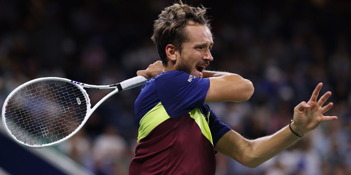 Медведев разорвал лучшего теннисиста мира в полуфинале US Open. И обломал американцев!0