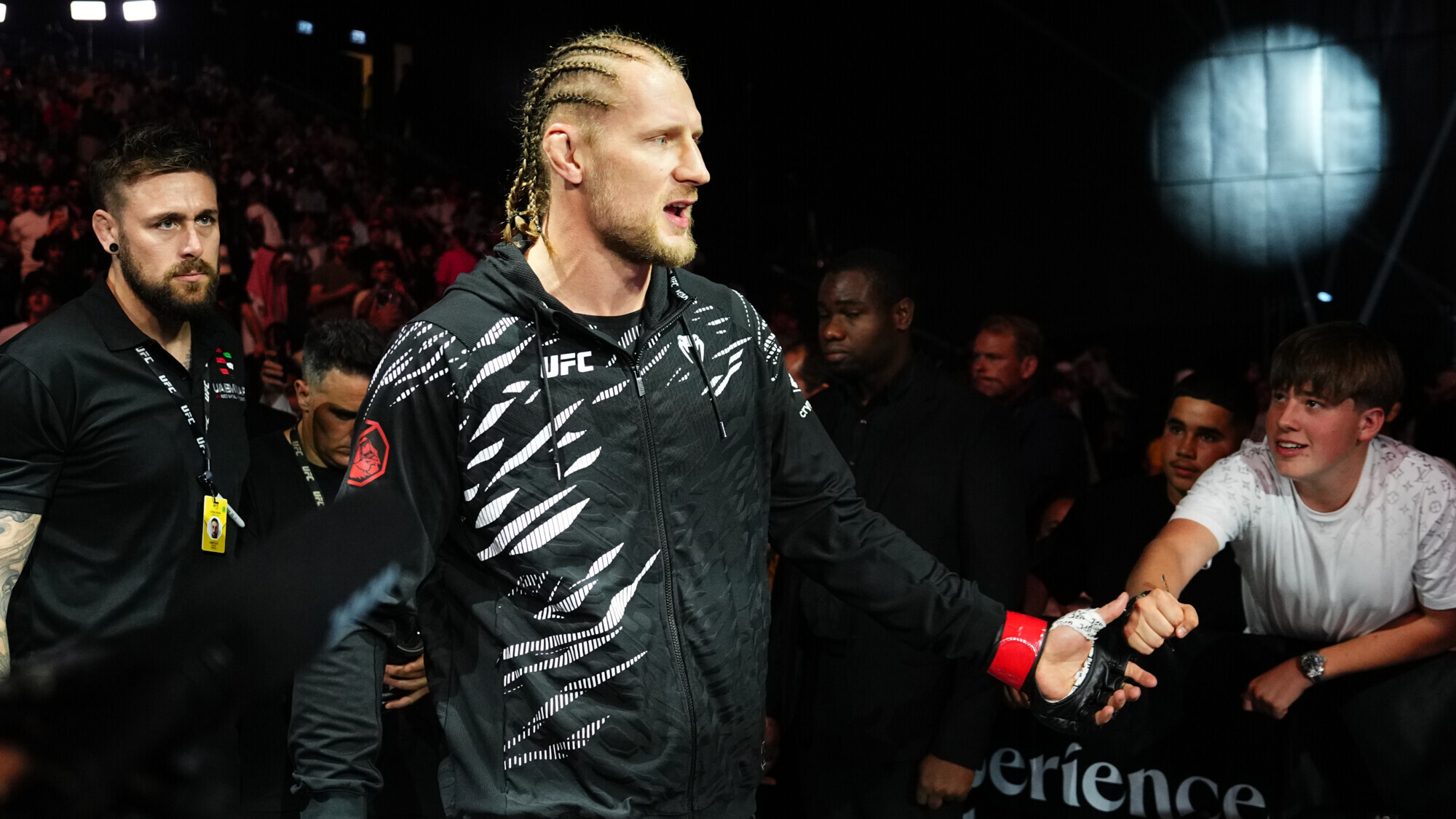 «Если Гончаров сбавит обороты, то спарринг будет» — Волков «Если Гончаров сбавит обороты, то спарринг будет» — Волков