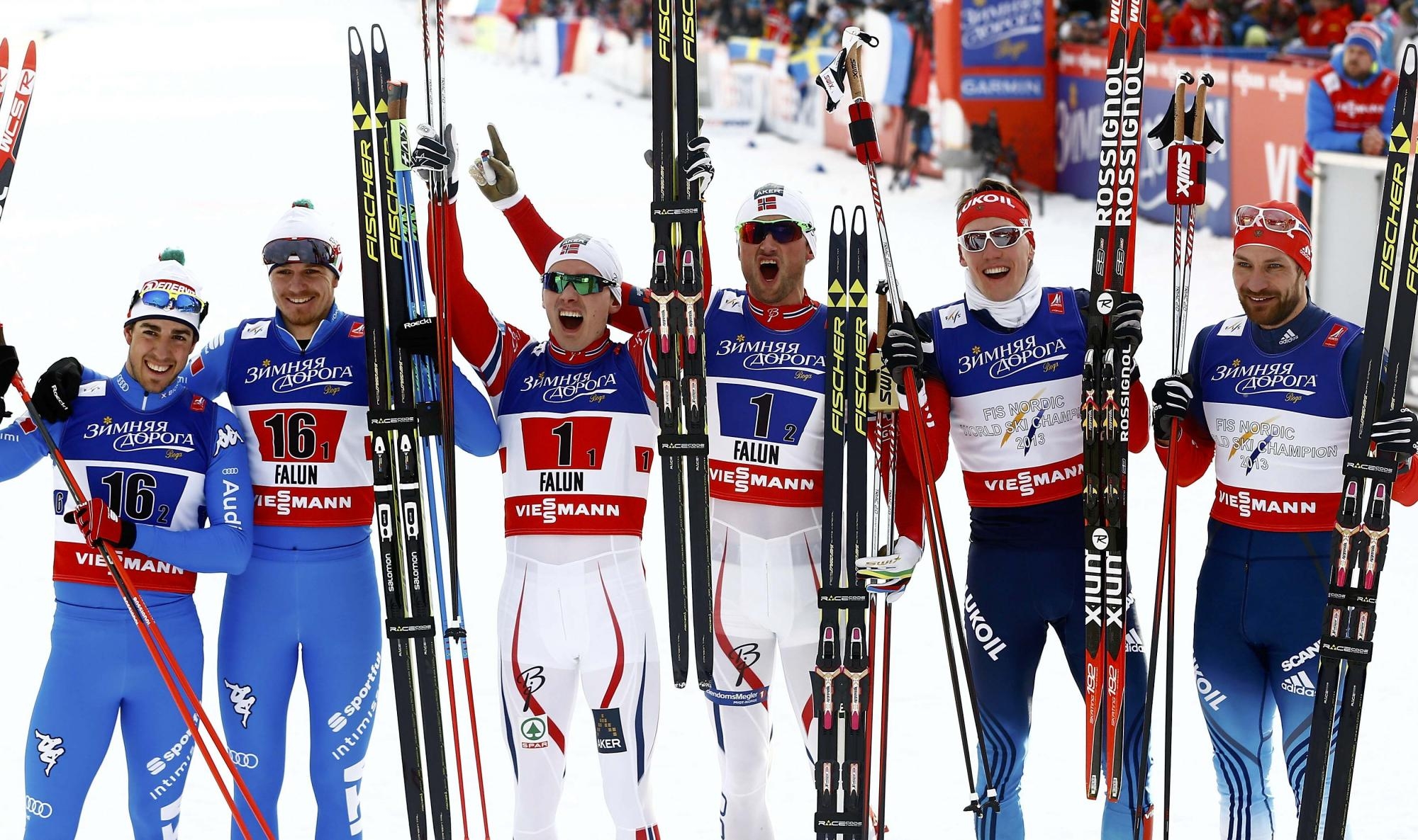 Командный спринт мужчины. Нортуг лыжный спорт. Сборная России и Норвегии по лыжам. Командный спринт лыжи.